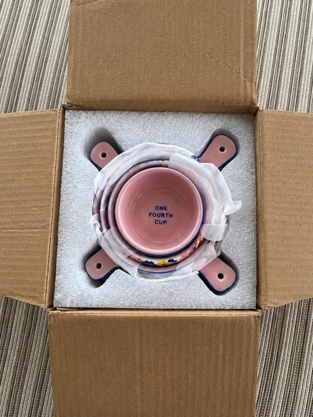 NIB M.E. Happy Home Floral Ceramic Nesting Measuring Cups Set